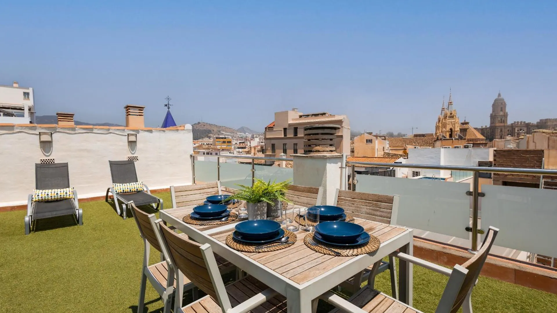 C103 - Sunny Terrace, Old Town Views Lejlighed Málaga